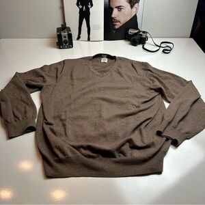 Article 365 Men's V-Neck Brown Sweater
